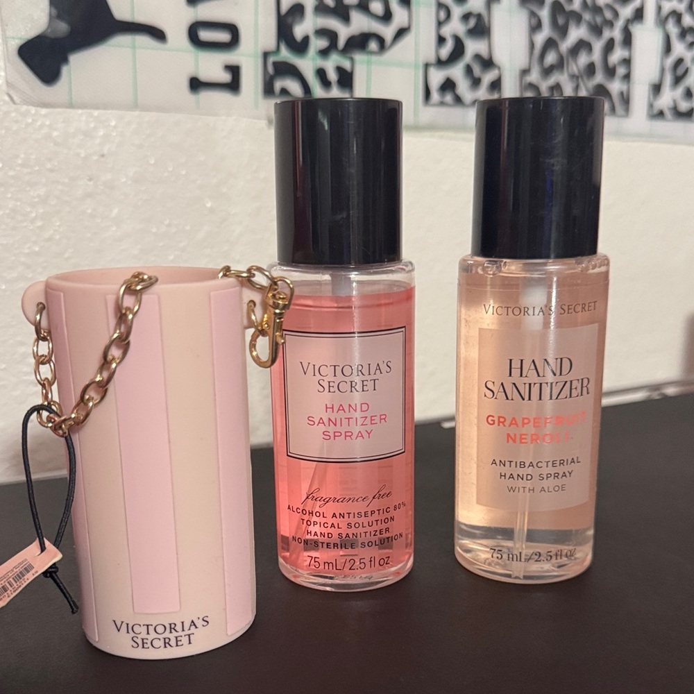Victoria's Secret Pink Travel Hand Sanitizer Spray Trio with Gold Chain Holder